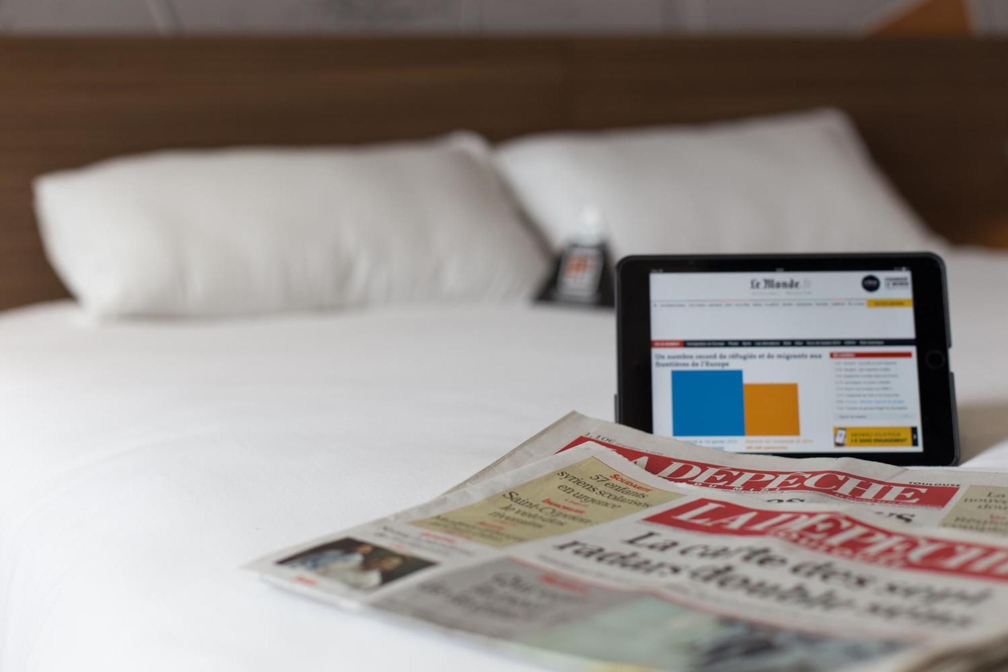 Brit Hotel Toulouse Colomiers - L'Esplanade Экстерьер фото