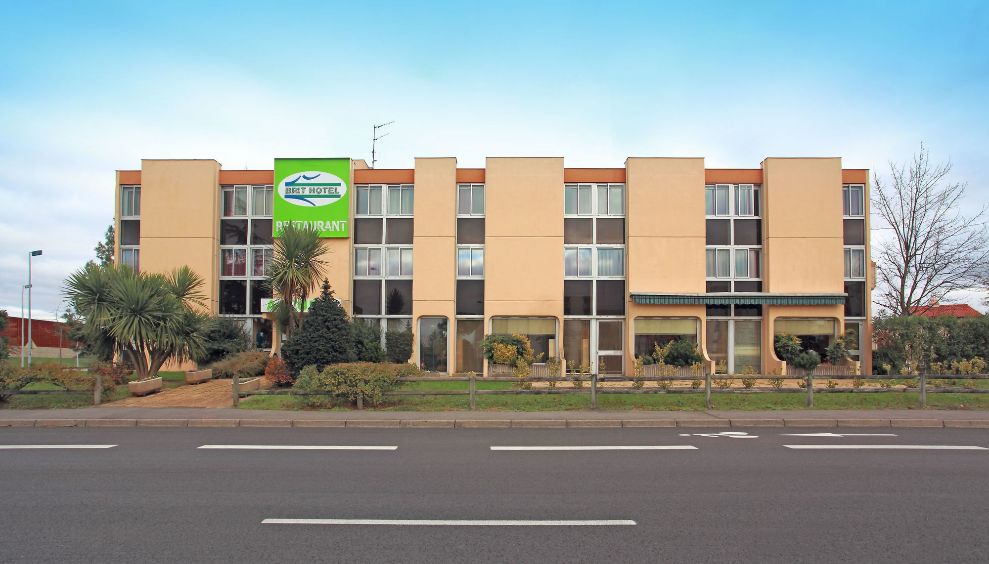 Brit Hotel Toulouse Colomiers - L'Esplanade Экстерьер фото